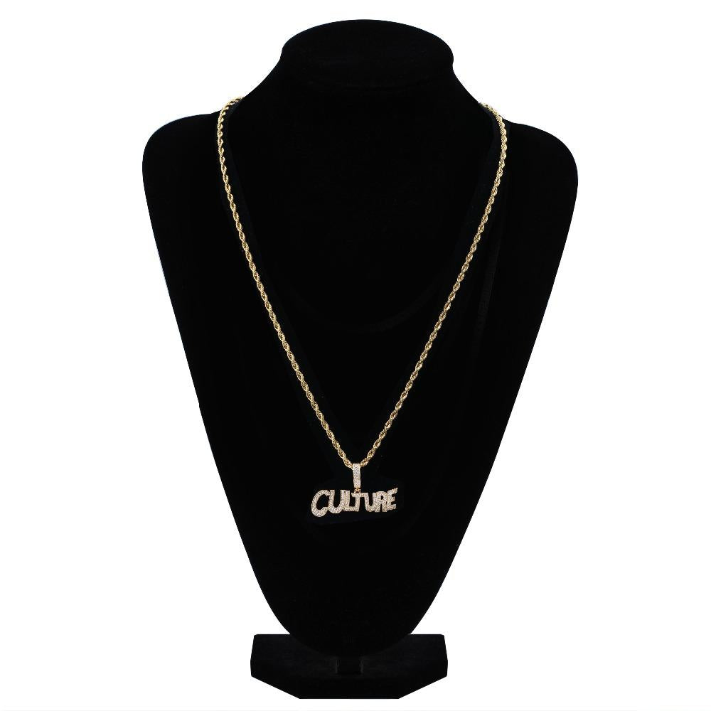 CULTURE ROPE CHAIN PENDANT