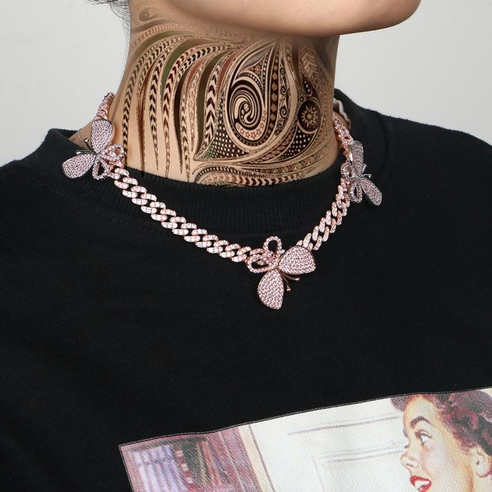 PINK BUTTERFLY EFFECT NECKLACE