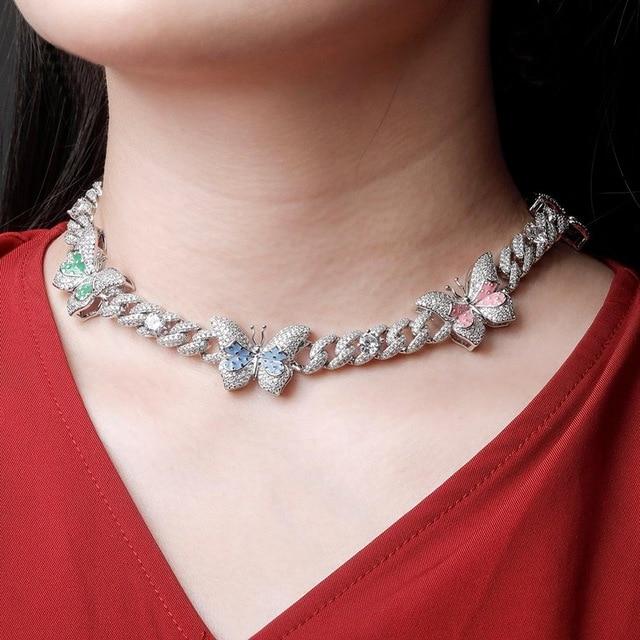 TRI-COLOR BUTTERFLY CHAIN AAA+